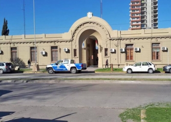 Allanaron la Jefatura de San Lorenzo por presuntas irregularidades