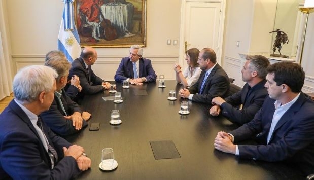 Perotti y Alberto Fernández firmaron un convenio para coordinar acciones en seguridad