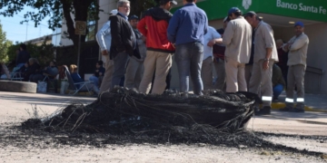 Maciel: tras la reunión, intimaron a la comuna al pago de sueldos y hay cuarto intermedio