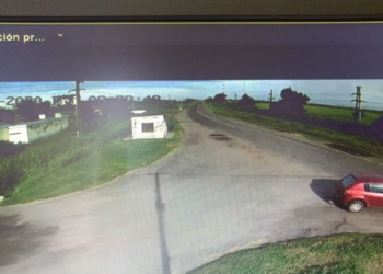 Una mujer fue interceptada por un hombre a bordo de un auto ¿intento de robo o secuestro?