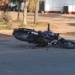 Un joven murió al impactar en su moto contra una camioneta en Ruta 11