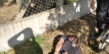 Insólito: fue detenido mientras intentaba robar el tejido de un camping