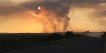 Imponente quema de pastizales en Clarke: se ve desde toda la región