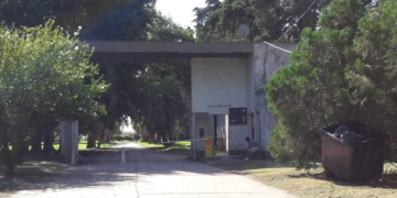 Un paciente de la Colonia de Oliveros robó y su padre advirtió a la policía