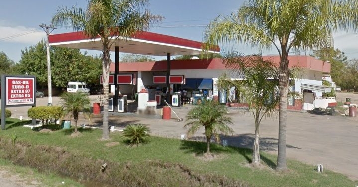 Tres delincuentes asaltaron dos estaciones de servicio