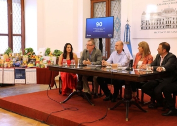 La provincia lanzó el programa «precios santafesinos» con 90 productos