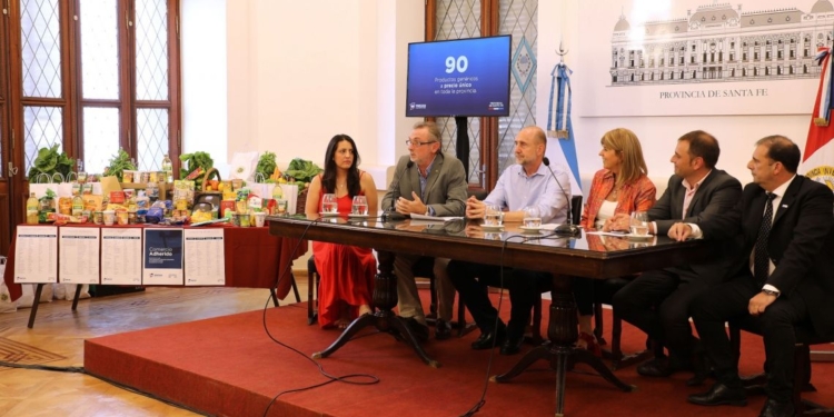 La provincia lanzó el programa «precios santafesinos» con 90 productos