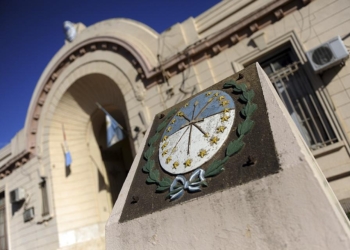 Violenta pelea entre hermanos terminó con uno herido de gravedad