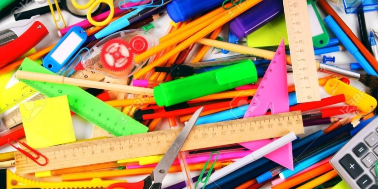 Campaña de útiles escolares desde el SAMCo Barrancas