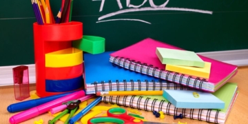 Colecta de útiles en Maciel para donar en la previa al ciclo lectivo