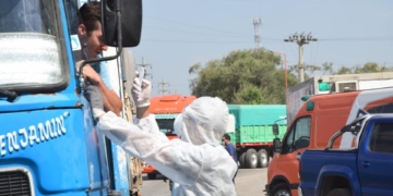 Timbúes: detectaron un camionero con 39 grados de temperatura camino al puerto