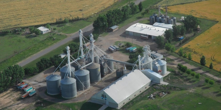 Una pareja y su hijo fueron  detenidos por un robo en AFA Maciel