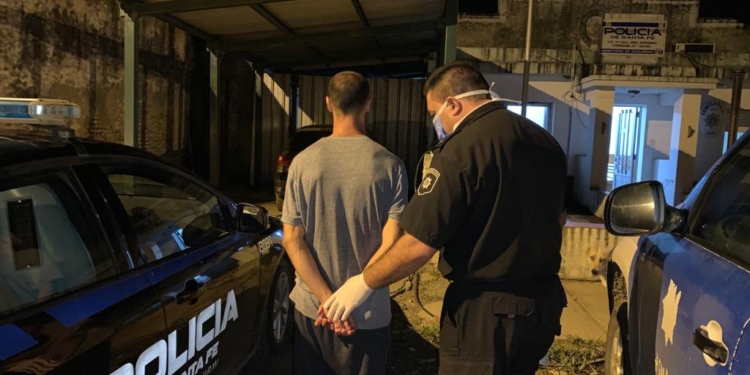 Detuvieron en Maciel a un joven de Rosario por violar el aislamiento