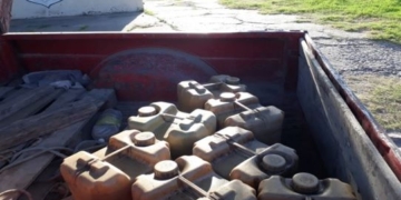 Un hombre fue detenido al intentar huir con 140 litros de combustible robado
