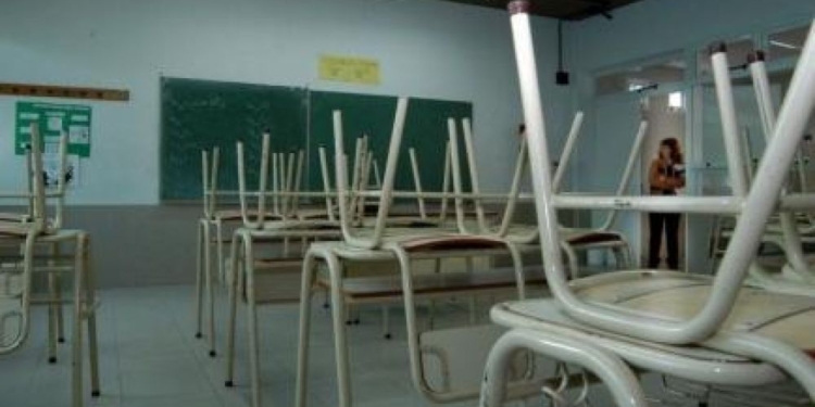 En medio de la pandemia, los docentes dejan de concurrir a las escuelas