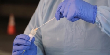 13 nuevos casos de coronavirus en la provincia, 3 en el departamento San Jerónimo