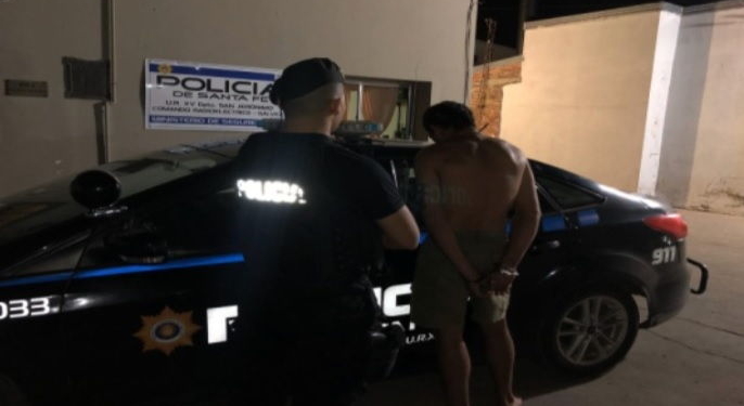 Robó en una vivienda de la región y se llevó hasta una silla de ruedas