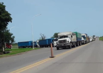 Timbúes: habilitarán el paso de camiones e instalarán postas sanitarias