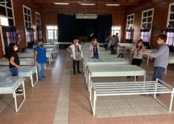 Correa prepara su centro de aislamiento para pacientes con coronavirus