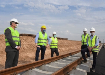 Timbúes: Perotti y el Ministro de Transporte recorrieron las obras ferroviarias