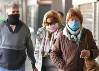 Oliveros se sumó al uso obligatorio de barbijos