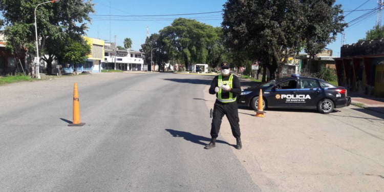 Maciel: “Salió a buscar la tarea” y la policía lo detuvo por violar la cuarentena