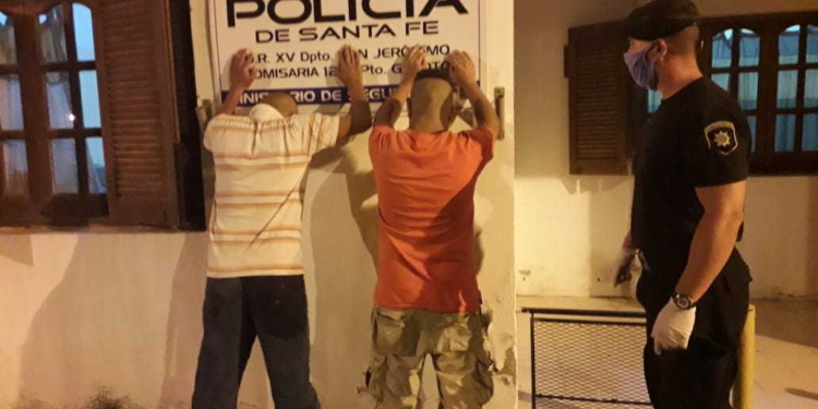 Dos detenidos en Gaboto por violar la cuarentena: uno fue hallado dentro de un tanque de agua