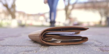 Barrancas: perdió su billetera con la jubilación y un vecino la devolvió