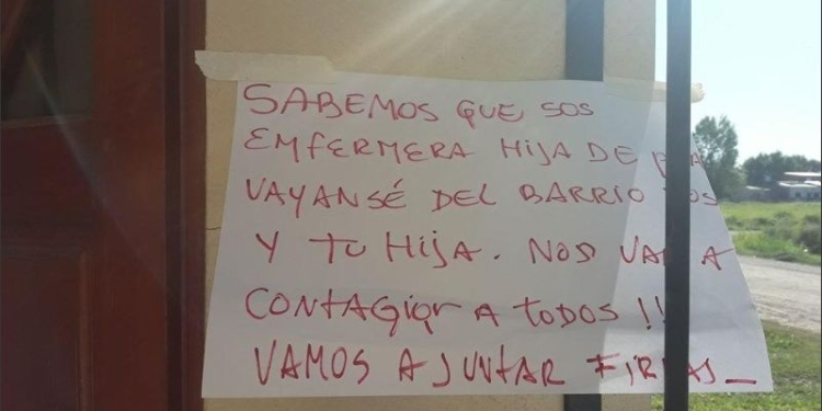 Una enfermera de la región dejó su casa tras la amenaza de vecinos