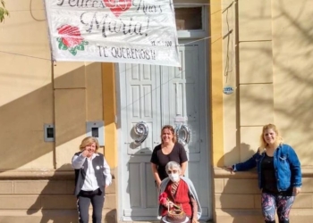 María es de Totoras, cumplió 90 años y fue sorprendida por vecinos