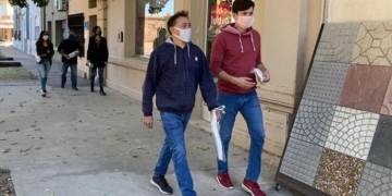 Correa hace foco en los controles: «La única vacuna es el aislamiento»