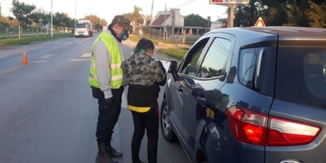Serodino: entre insultos y gritos obscenos, violó la cuarentena y fue detenido