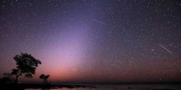 Una lluvia de meteoros líridas podrá observarse en el cielo