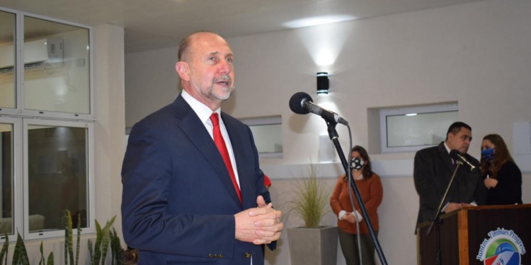 Perotti le pidió a Nación que se permitan las reuniones familiares