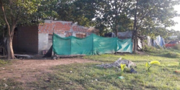 Una beba cayó a un balde con agua, fue reanimada y está en estado delicado