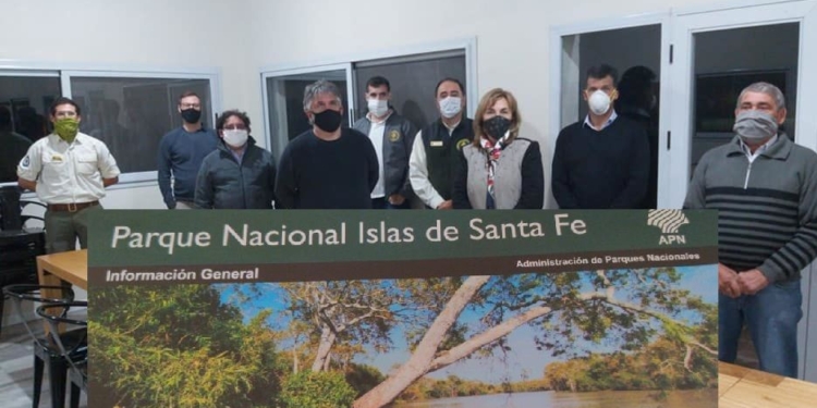 Parques Nacionales desembarcó en Gaboto con el objetivo de cuidar las islas