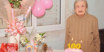 En un festejo íntimo, María Elena celebró sus 100 años en Barrancas