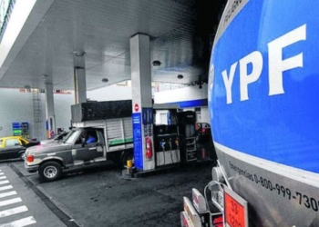 Nafta más cara: ya rige el nuevo aumento de YPF