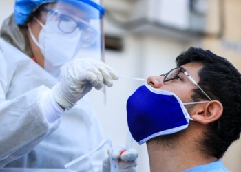 Provincia: 615 contagios y 11 muertes este domingo