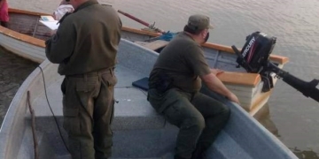 Pescadores y cazadores sancionados: redes grandes y nutrias secuestradas