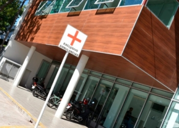 Paro de médicos en la guardia del Hospital Granaderos a Caballo de San Lorenzo