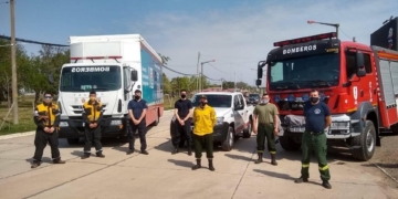 Bomberos de San Genaro y Gálvez viajaron a combatir incendios en Córdoba
