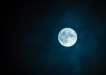 Noche de «luna azul» en la región: no se volverá a dar hasta 2023