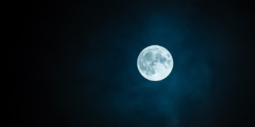 Noche de «luna azul» en la región: no se volverá a dar hasta 2023