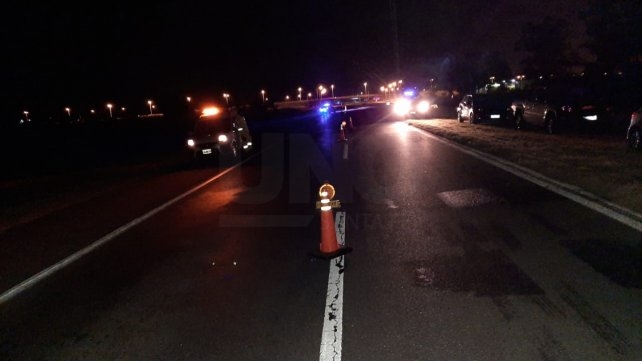 Un ciclista murió atropellado en la autopista Rosario Santa Fe