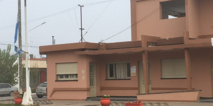 Robo, allanamiento y una mujer demorada en Correa