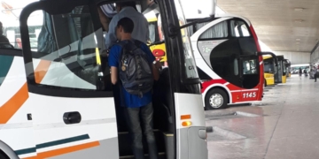 «No hay fecha cierta»: se demora la vuelta de los colectivos a la región