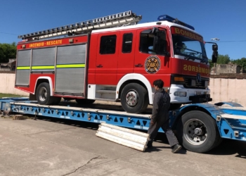Bomberos de Barrancas sumaron una nueva autobomba al cuartel