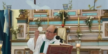 Cadena de oración por la delicada salud del Padre Alfredo