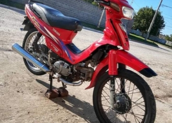 Le robaron la moto en Irigoyen y pide ayuda para recuperarla